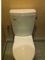 洋式便器便座取替工事　兵庫県姫路市　CS220BM+SH220BA他