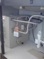 小型電気温水器新設・取付工事（混合水栓取替え・配管切り回し工・電源配線工共）　大阪府南河内郡太子町　EHPN-F13N2