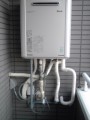 給湯器・給水・給湯配管取替・ドレン排水延長工事　大阪府大阪市東住吉区　RUF-E2405AW-13A-set